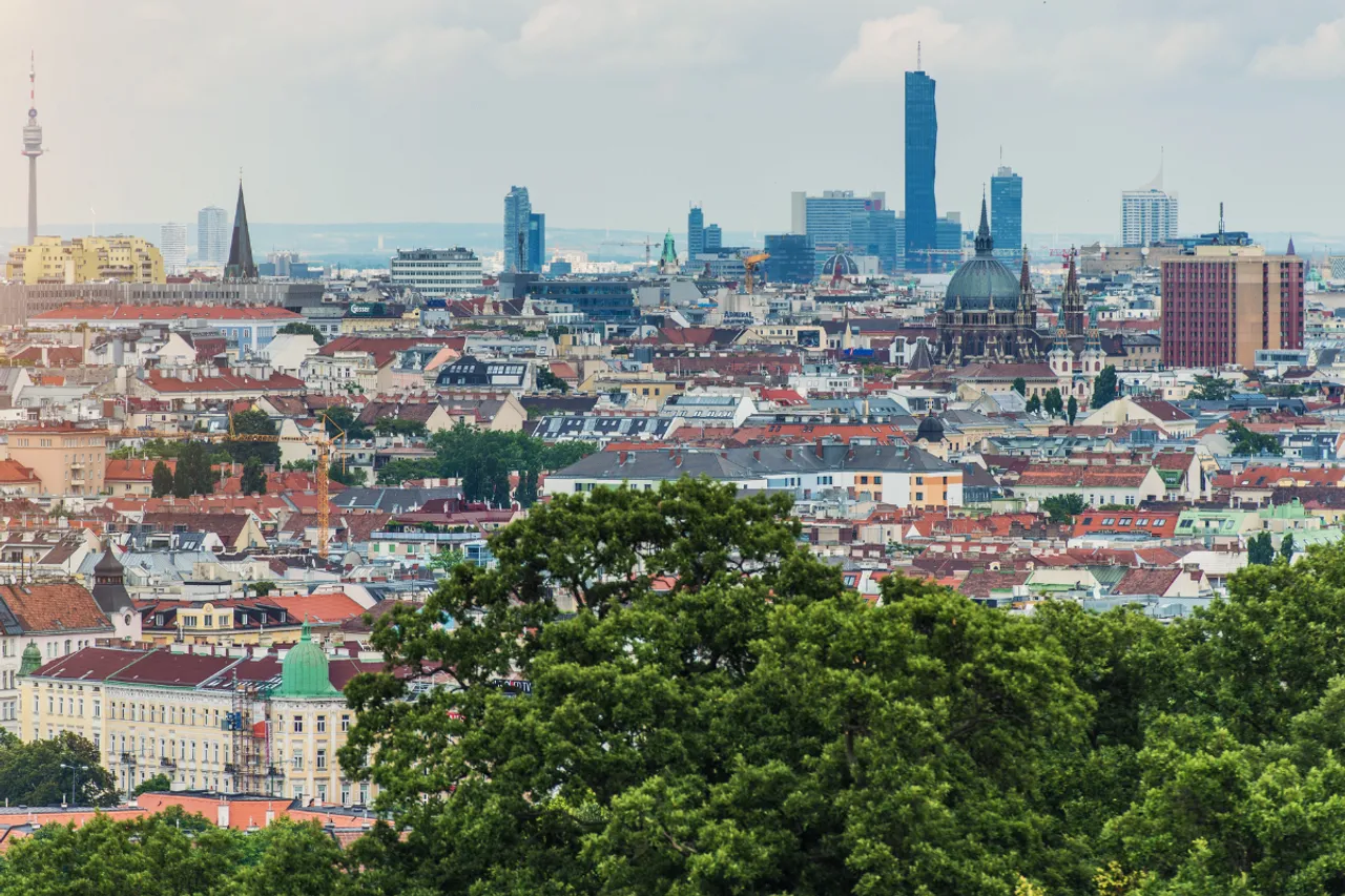 Erholung am Immobilienmarkt: Branchenexpert:innen fordern politische Maßnahmen