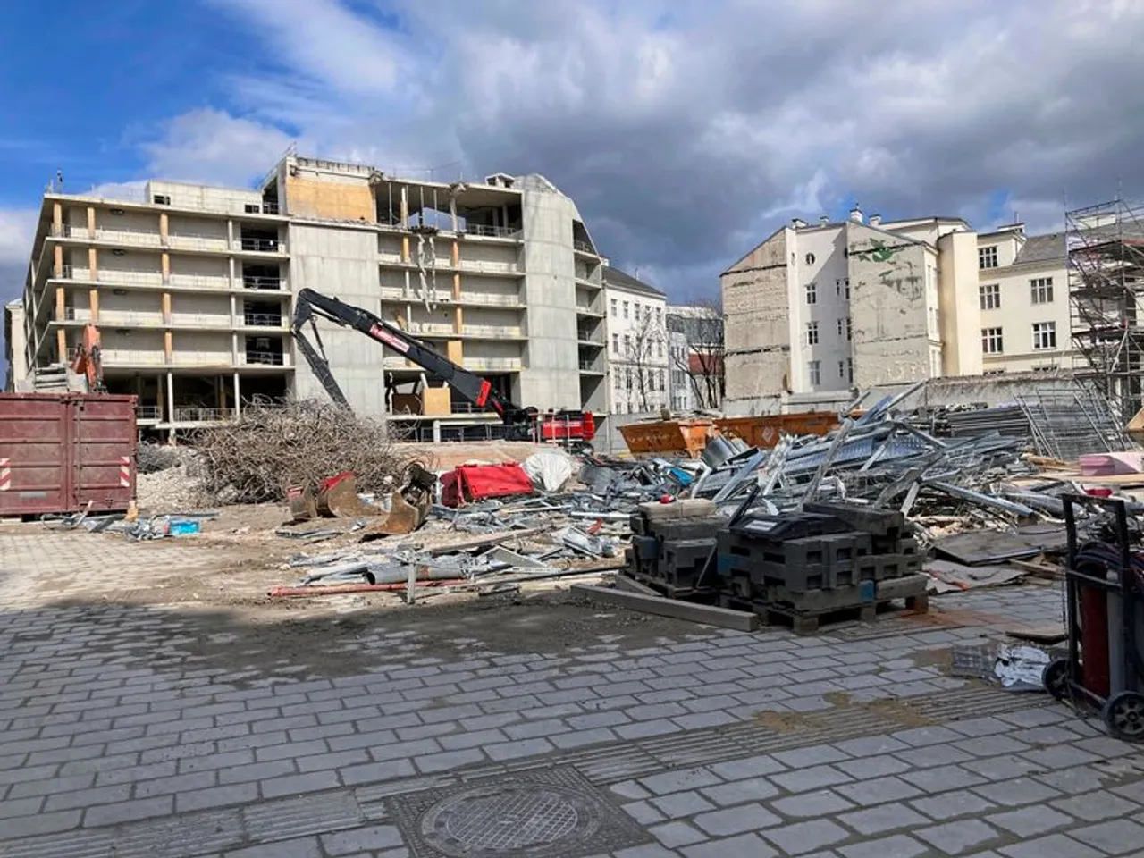 Baugenehmigung für Nachfolgeprojekt von Signas Lamarr-Kaufhaus erteilt