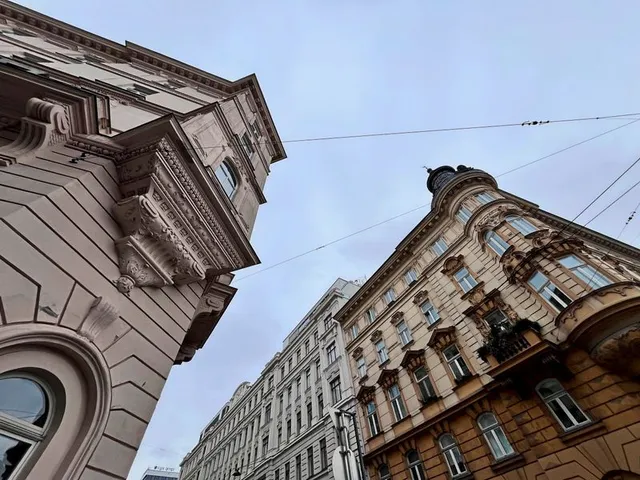 In zwei Jahren brauchen viele Wiener Häuser ein "Pickerl" – geht sich das aus?