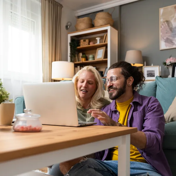 Von den  Anfängen zur 24/7-Online-Erlebniswelt