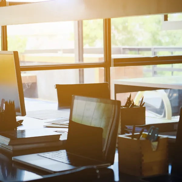 Leere Arbeitsplätze sinnvoll nutzen